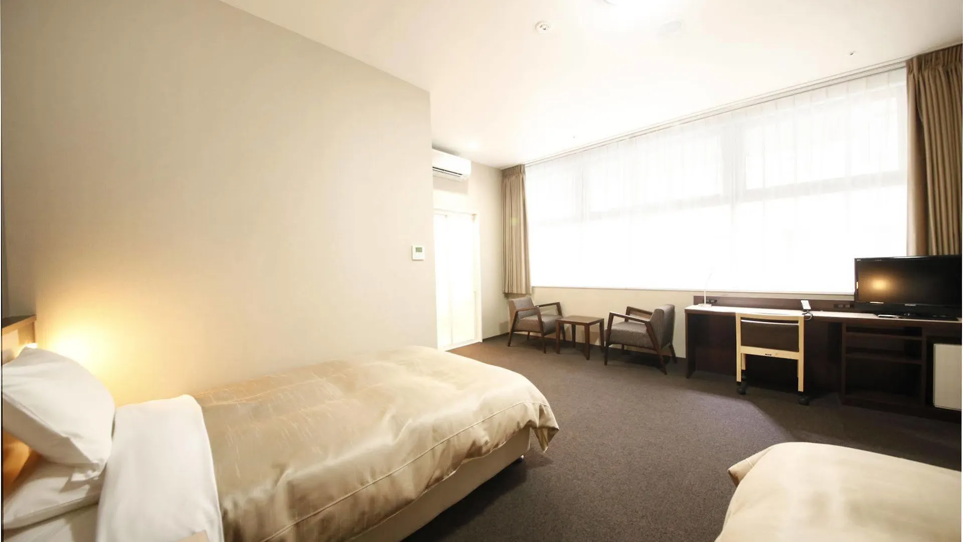 Mita Kaikan Prefektura Tokio
