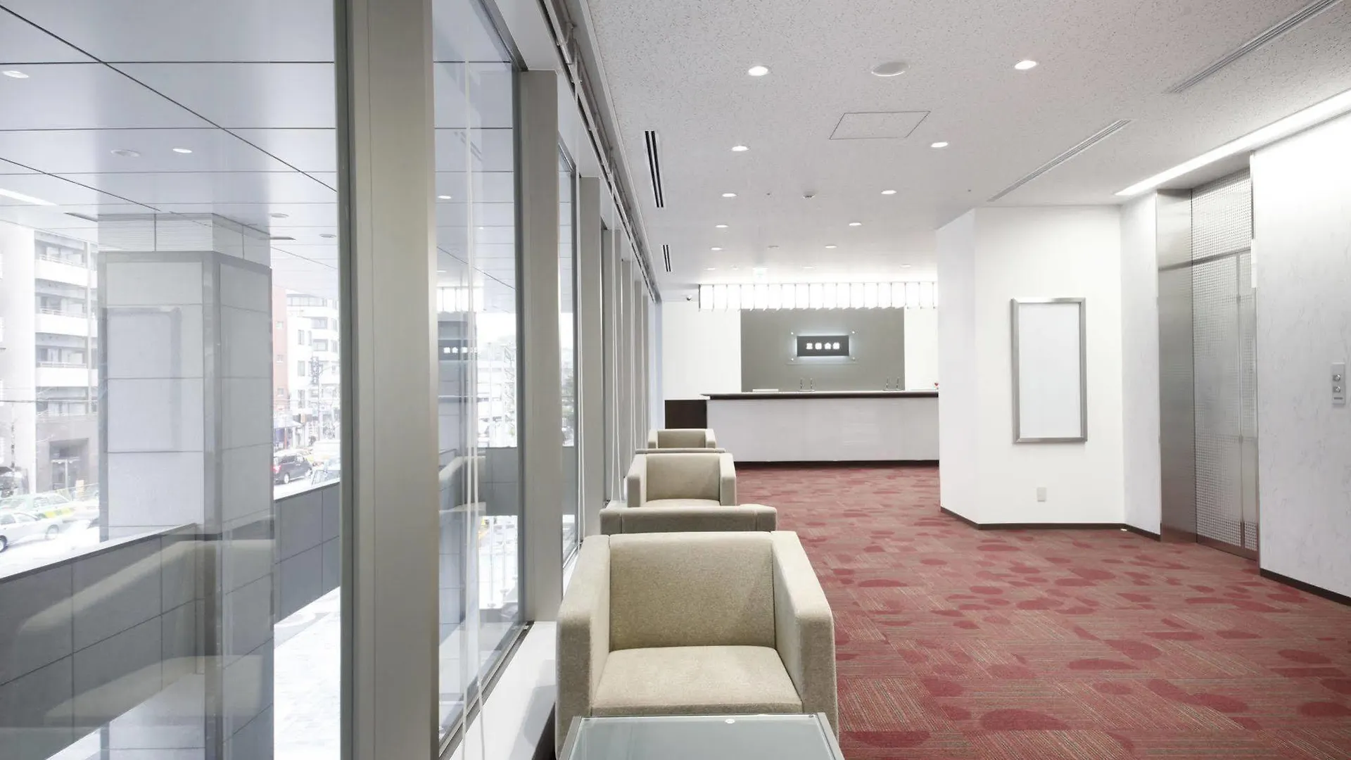 Mita Kaikan Tokyo 2*,